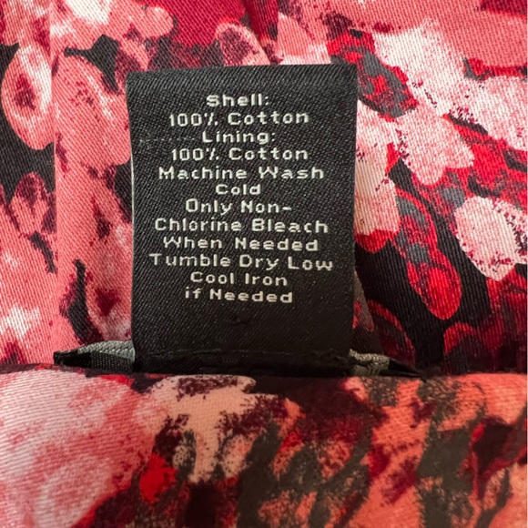 Ann Taylor A-lined flare skirt size 10 - Picture 4 of 4